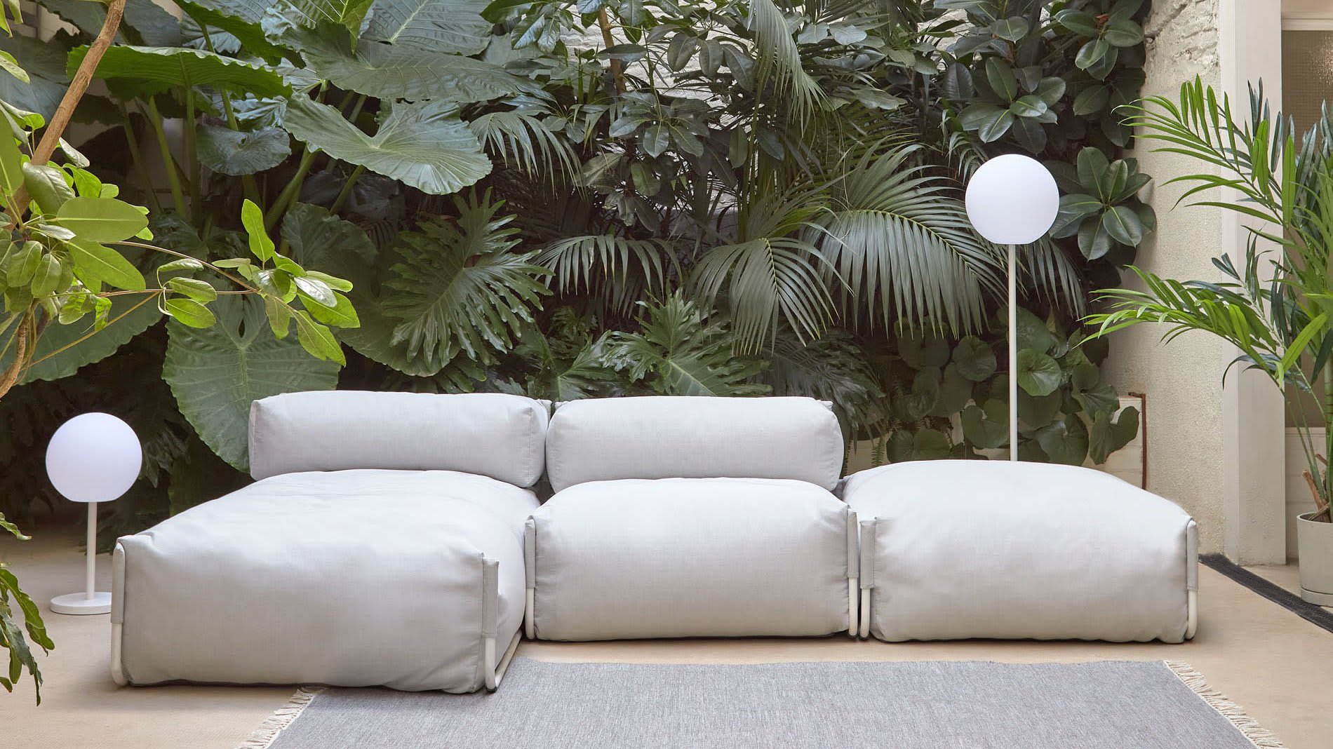 outdoor_kavehome_collection.jpg
