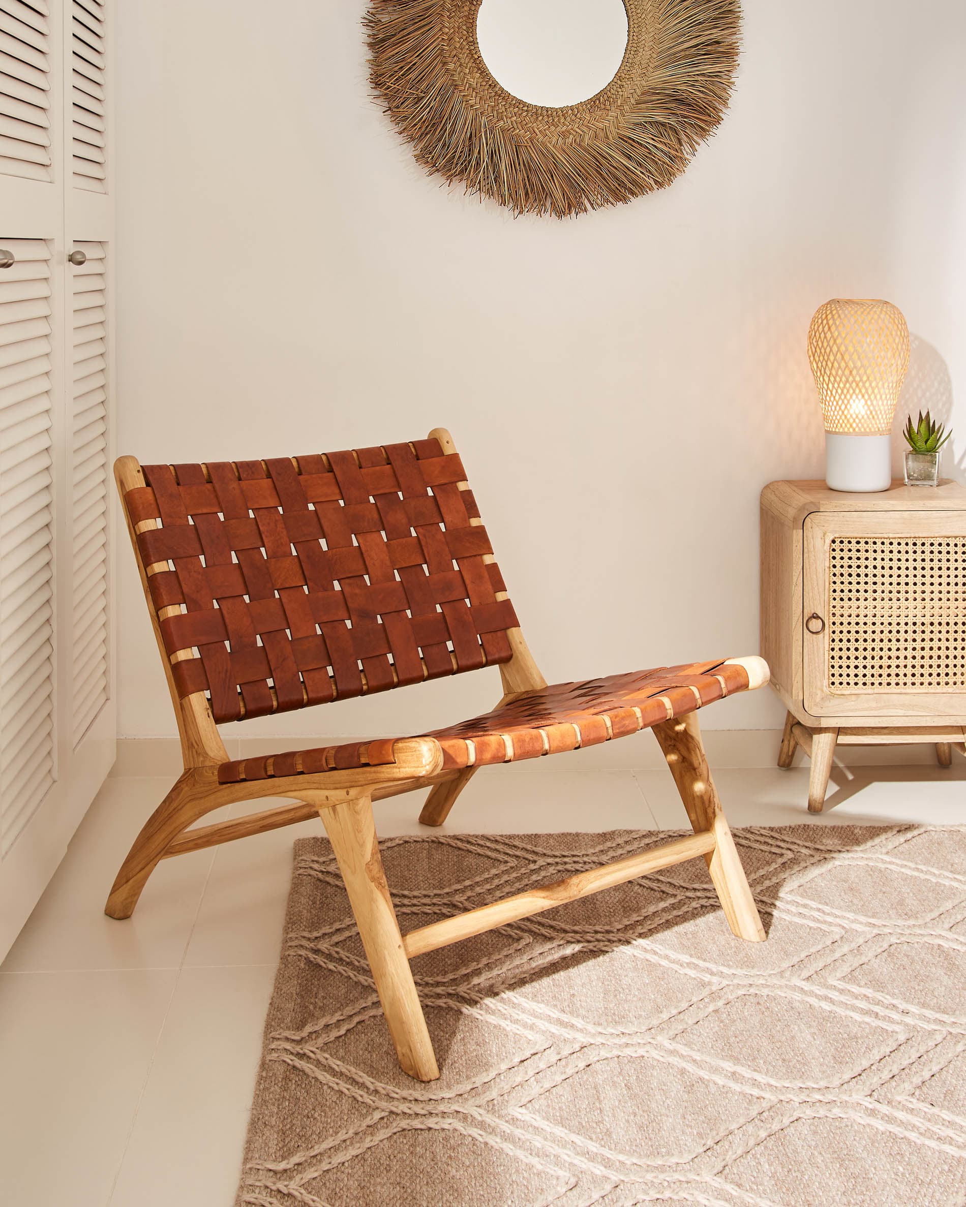 Leather lattice online chair