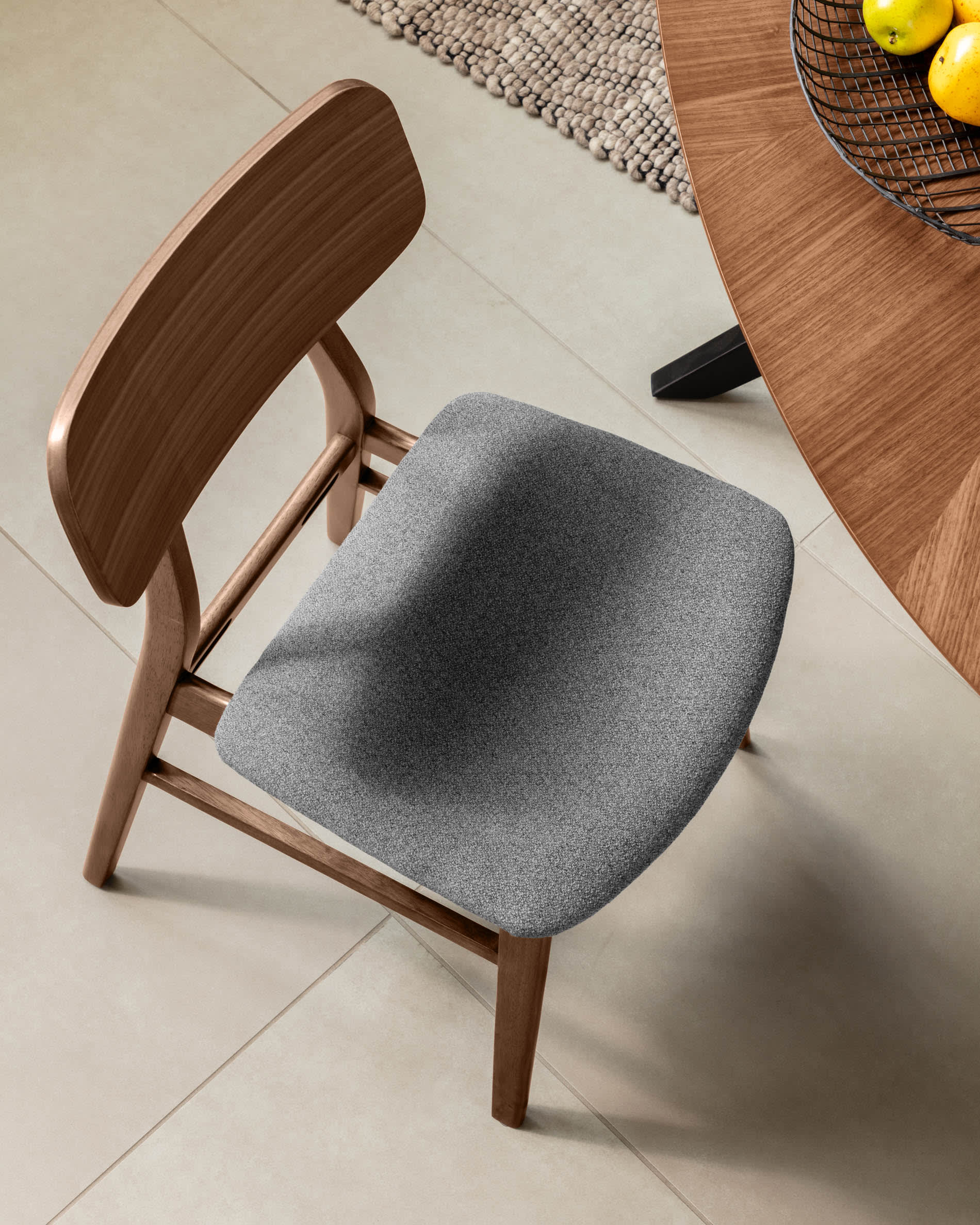 Selia chair in walnut veneer solid rubber wood and dark grey upholstery