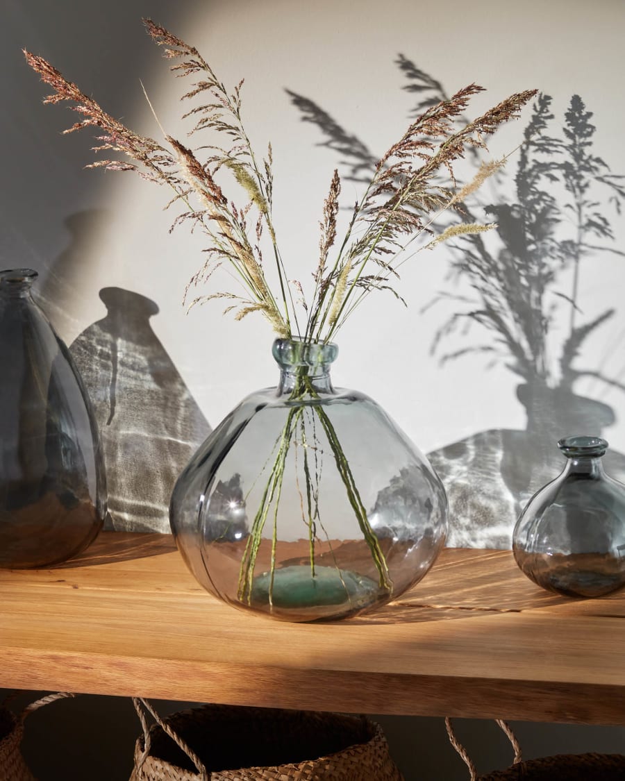 Gewoon doen blad bijzonder Brenna grote glazen vaas blauw 100% gerecycled | Kave Home