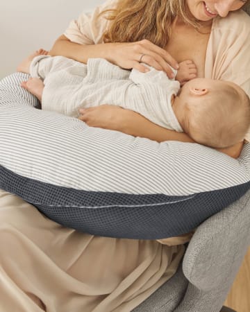 Madinna nursing pillow 100% organic cotton (GOTS) in stripy grey