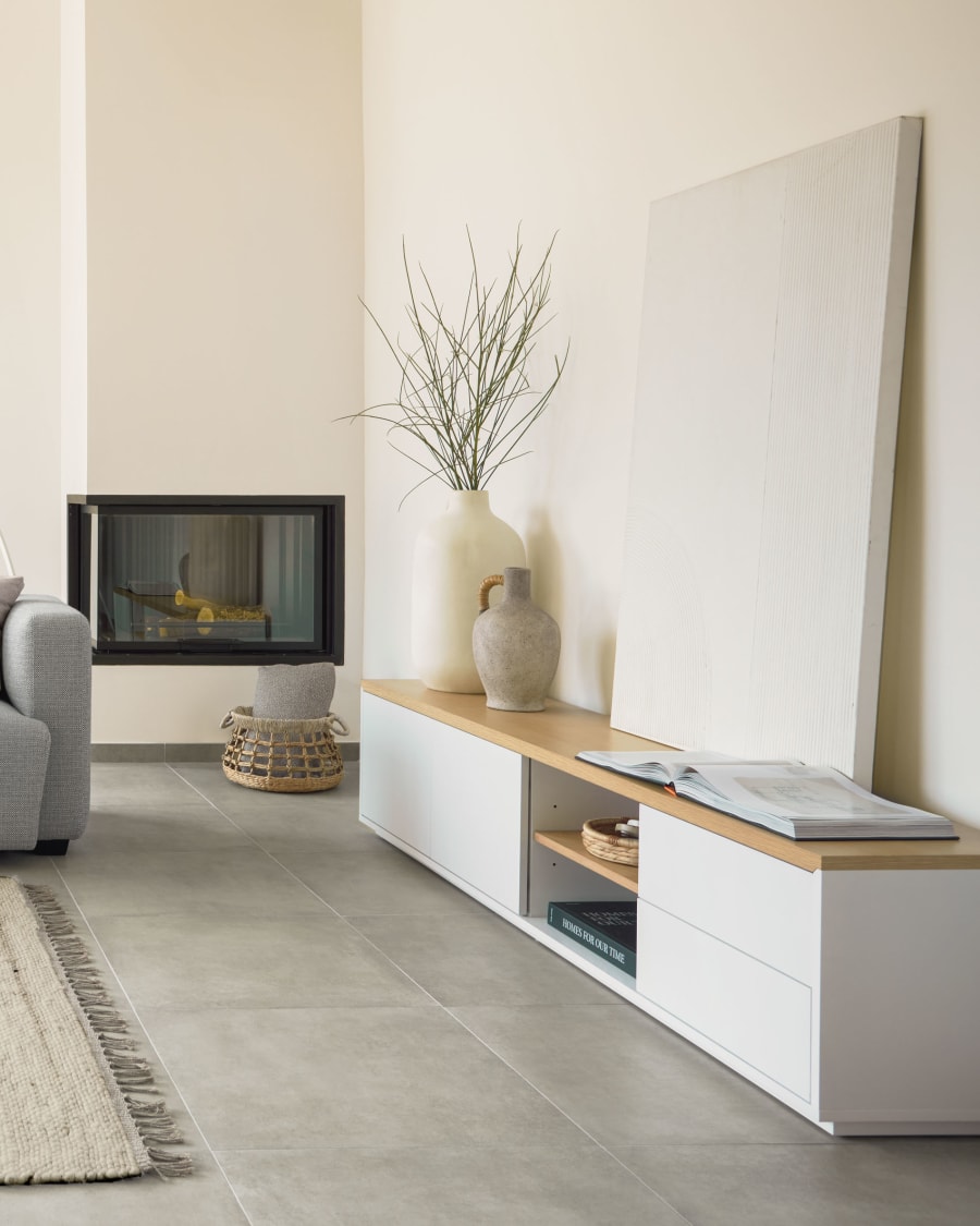 Clip vlinder Pakket Afbreken Abilen eikenfineer TV-meubel met 2 deuren en 2 lades in witte lak 200 x 44  cm FSC 100% | Kave Home