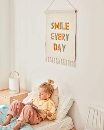 Adelina Wandteppich smile every day weiß und mehrfarbig 52 x 60 cm
