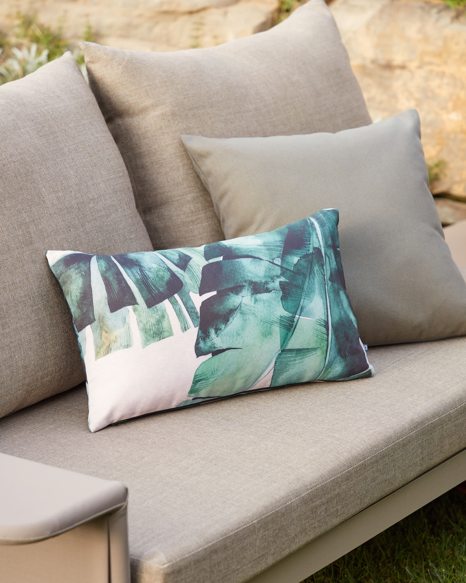 Bed bath and table clearance outdoor cushions