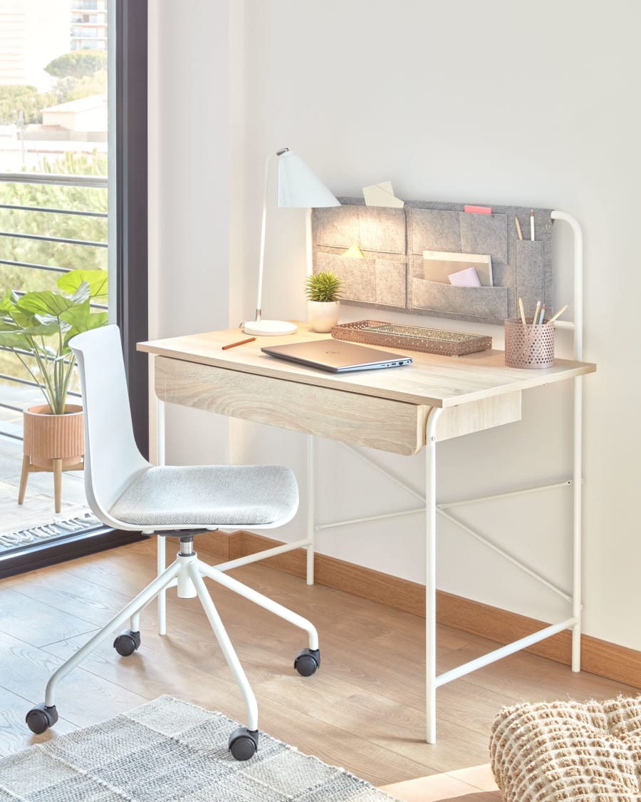 Zenuwinzinking op vakantie Beven Yamina melamine en metalen bureau met witte afwerking 100 x 60 cm | Kave  Home