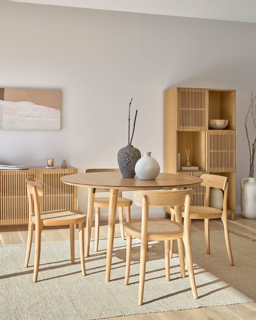 dialect Bereiken huis Oqui ronde uitschuifbare tafel in eiken fineer met massief houten poten Ø  120(200) x 120cm | Kave Home
