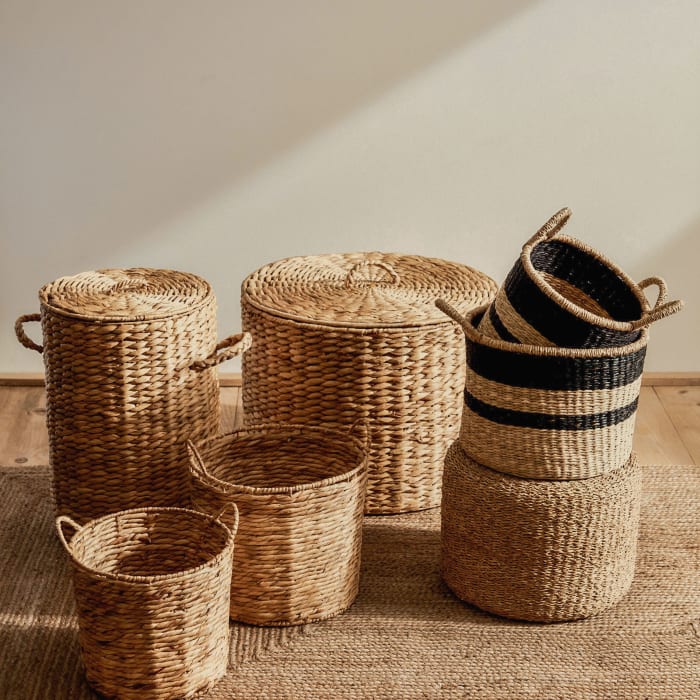 Renueva la cesta para el baño con estas 5 cestas de fibras naturales de H&M  y presumirás de un hogar fresco y ordenado