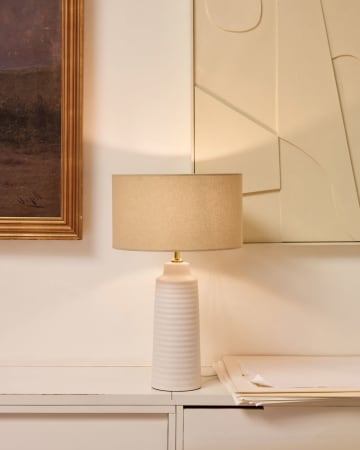 Lámpara de mesa Mijal de cerámica con acabado blanco