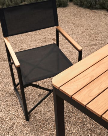 Sedia pieghevole 100% da esternoLladoalluminio nero braccioli in legno massello di teca