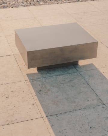Tavolino da caffè Rustella in cemento 80 x 60 cm