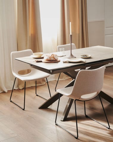 Ανοιγόμενο τραπέζι Atminda, γυαλί και ατσάλινα πόδια σε καφέ φινίρισμα, 160(210)x90εκ