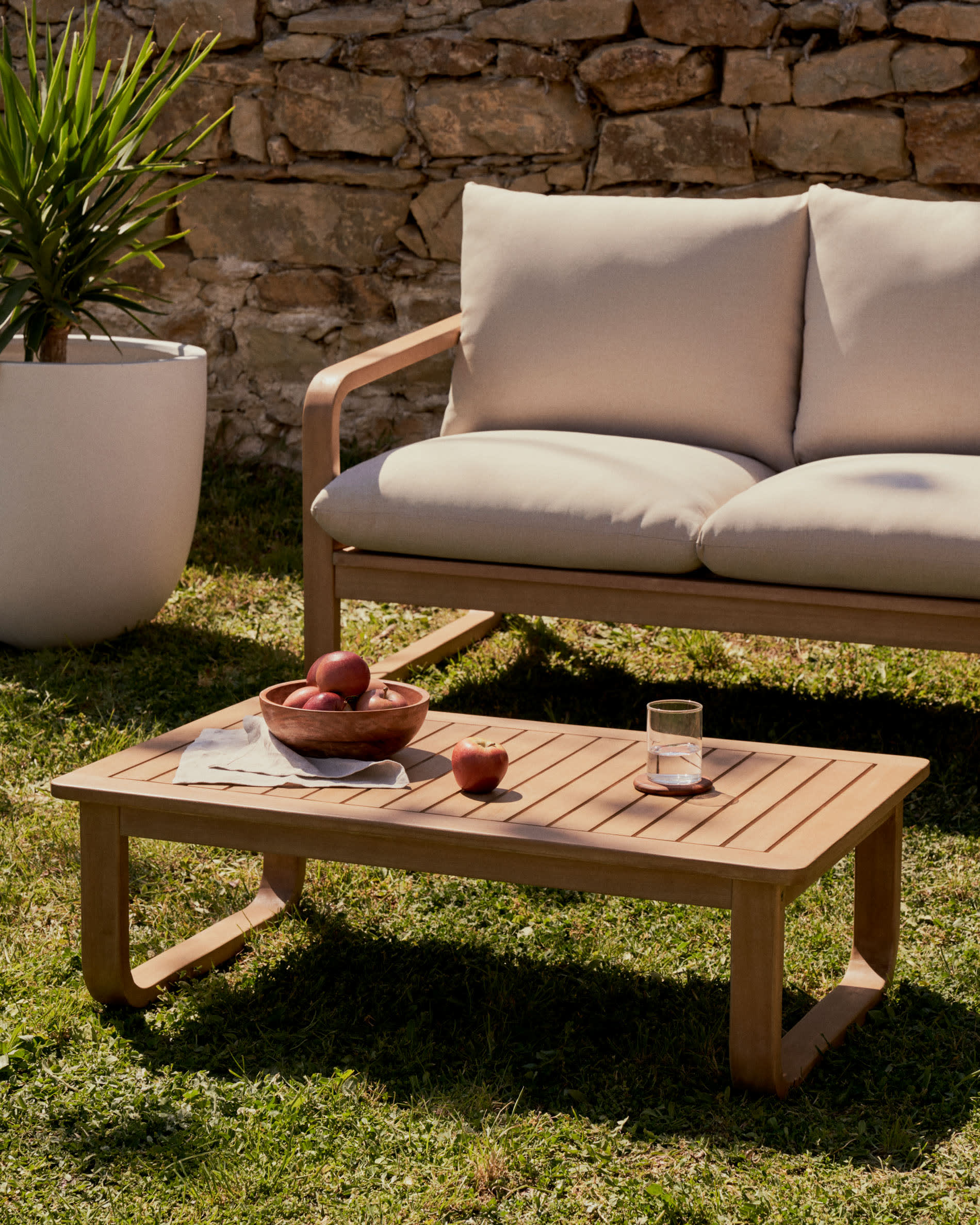 Eucalyptus wood outlet coffee table