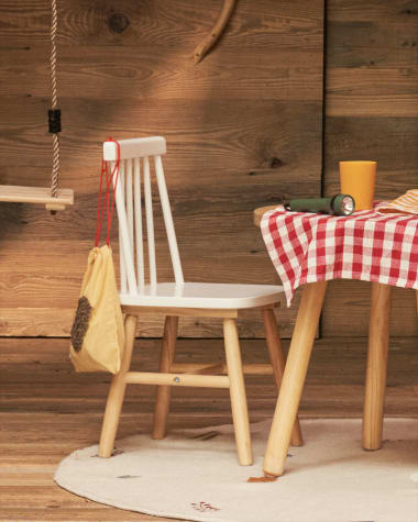 Cadeira infantil Tressia madeira maciça de seringueira com acabamento branco e natural