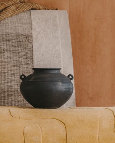 Mesut black terracotta vase 32 cm