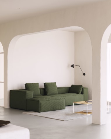 Blok 4-Sitzer-Sofa mit Chaiselongue links breiter Cord grün 330 cm