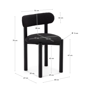 Nebai Stuhl aus schwarzem Bouclé und massivem Eichenholz mit schwarzem Finish - Größen