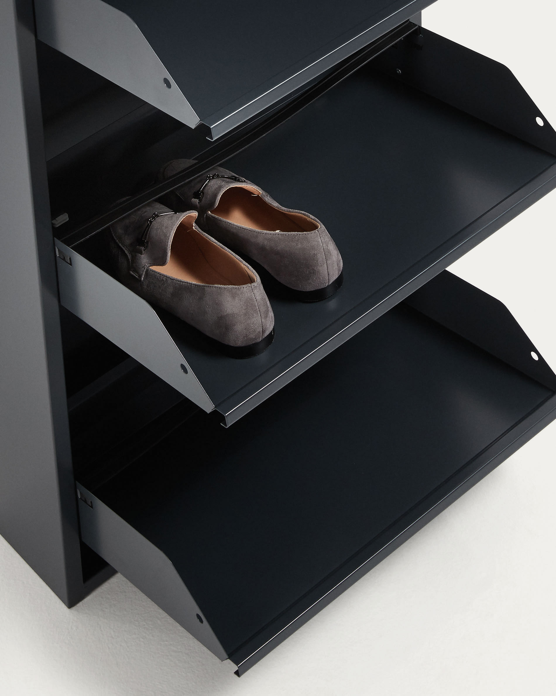 Schuhschrank Ode 50 x 103 cm 3 Türen schwarz | Kave Home®