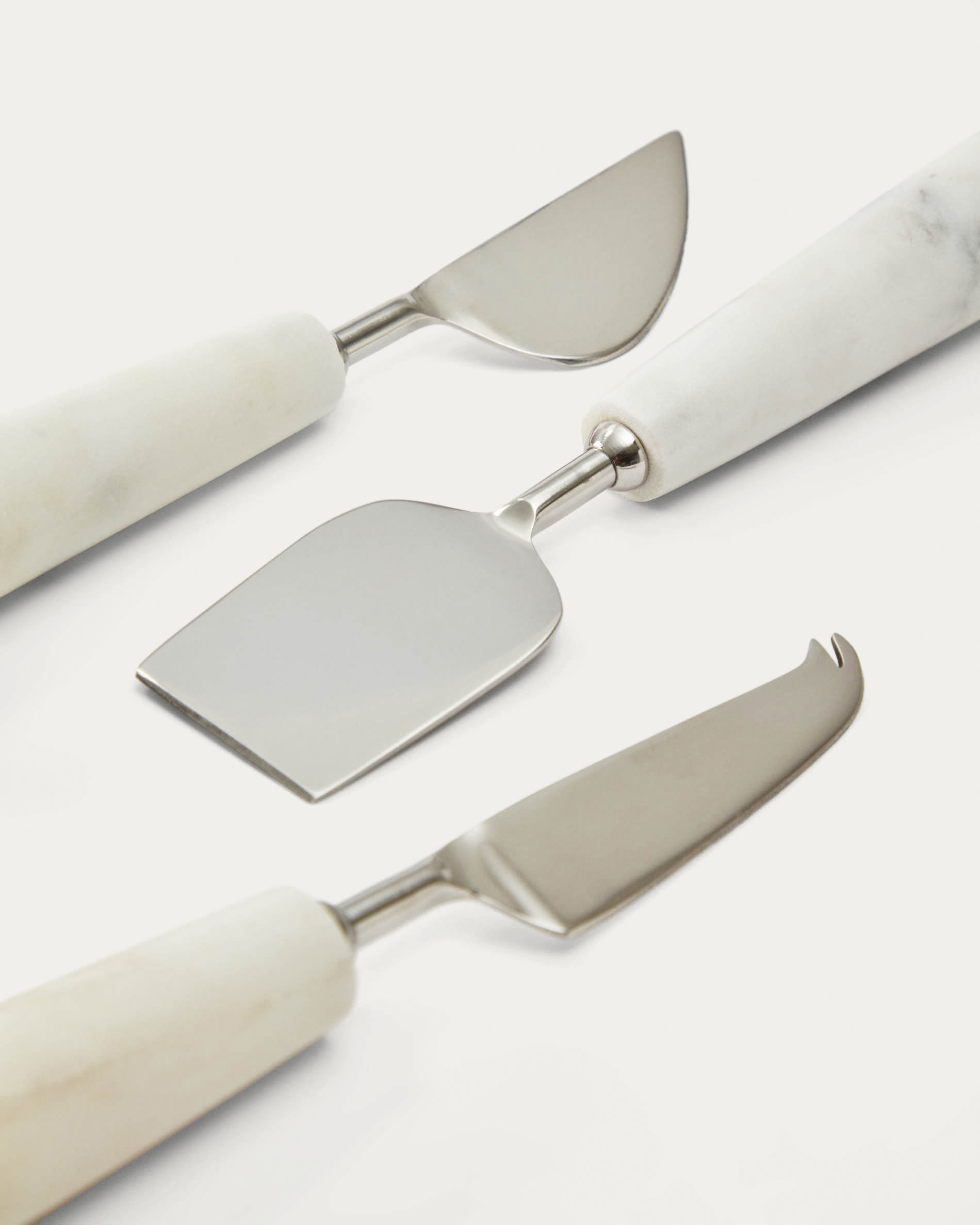 Lot Bluma de couteaux à fromages en marbre blanc | Kave Home®