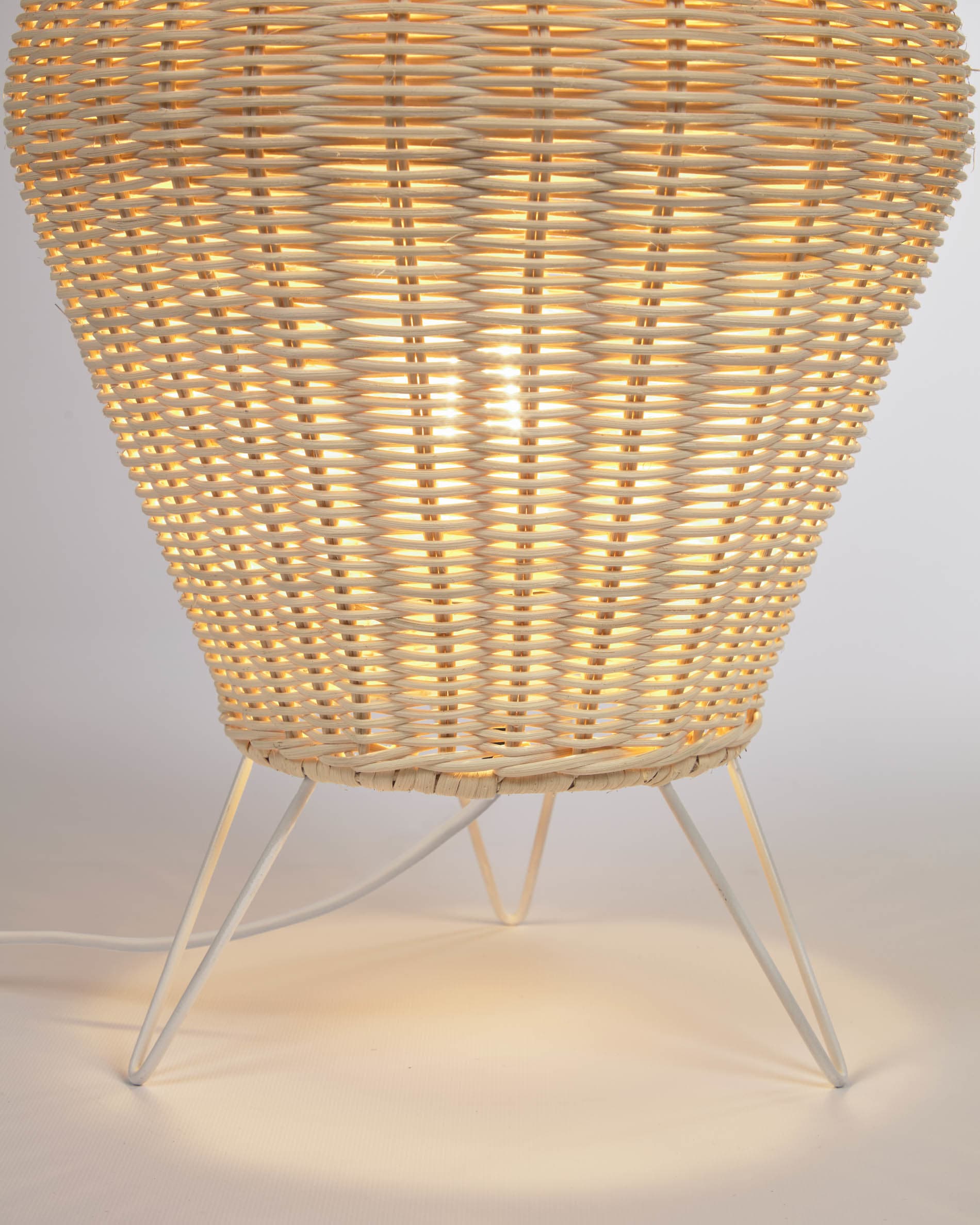 Carpo rattan deals floor light