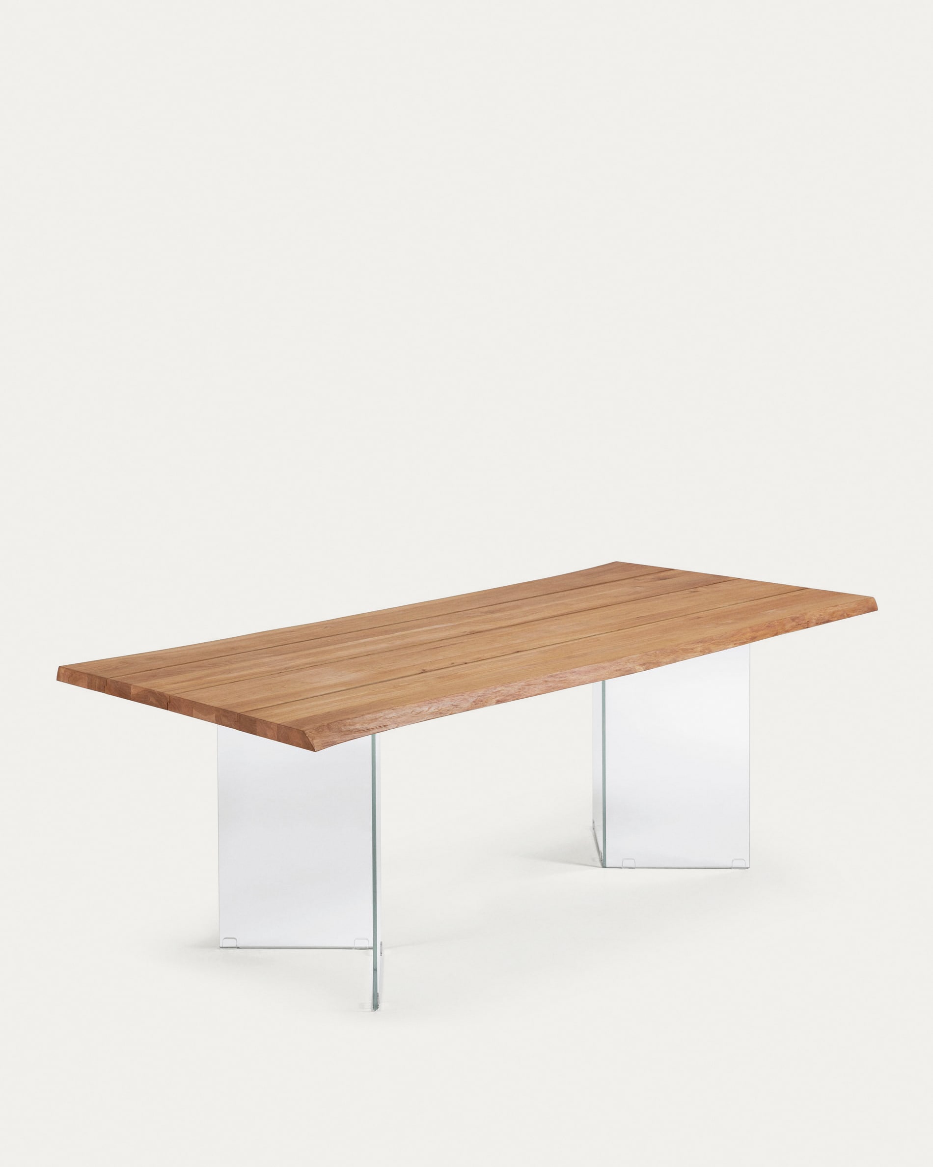 Table Lotty en placage de chêne finition naturelle et pieds en verre 220 x 100 cm | Kave Home