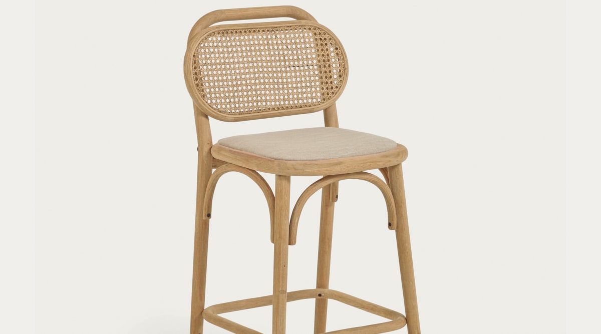 Tabouret Doriane bois de chêne finition naturelle 65 cm siège avec revêtement | Kave Home®