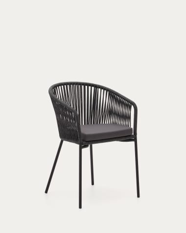 Krzesło Yanet z czarnej liny i nogami z galwanizowanej stali