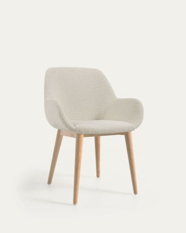 Cadeira Konna pelo efeito cordeiro branco e pernas madeira maciça de freixo natural