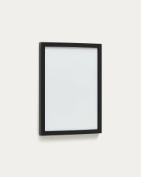 Ξύλινη κορνίζα φωτογραφιών Neale σε μαύρο φινίρισμα 29,8 x 39,8 εκ