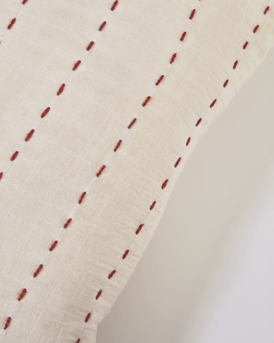 Copricuscino Avidal 100% cotone bianco e righe terracotta 45 x 45 cm | Kave  Home®