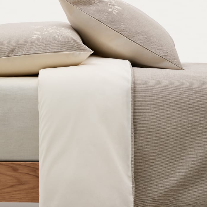 Set Sotela fundas nórdica y de almohada bordado floral 100% algodón percal  beige cama 150cm | Kave Home