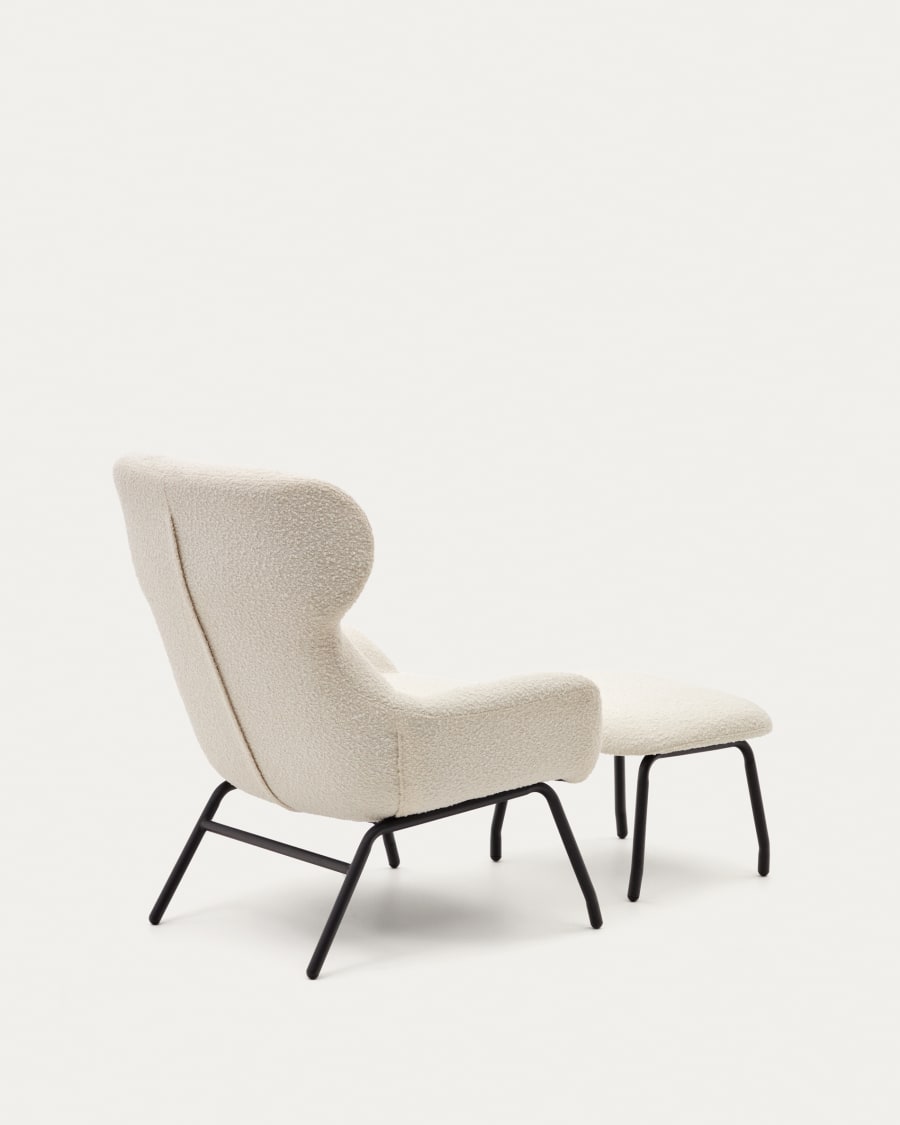 Belina Sessel mit Fußablage aus weißem Bouclé und Stahl mit schwarzem  Finish | Kave Home®