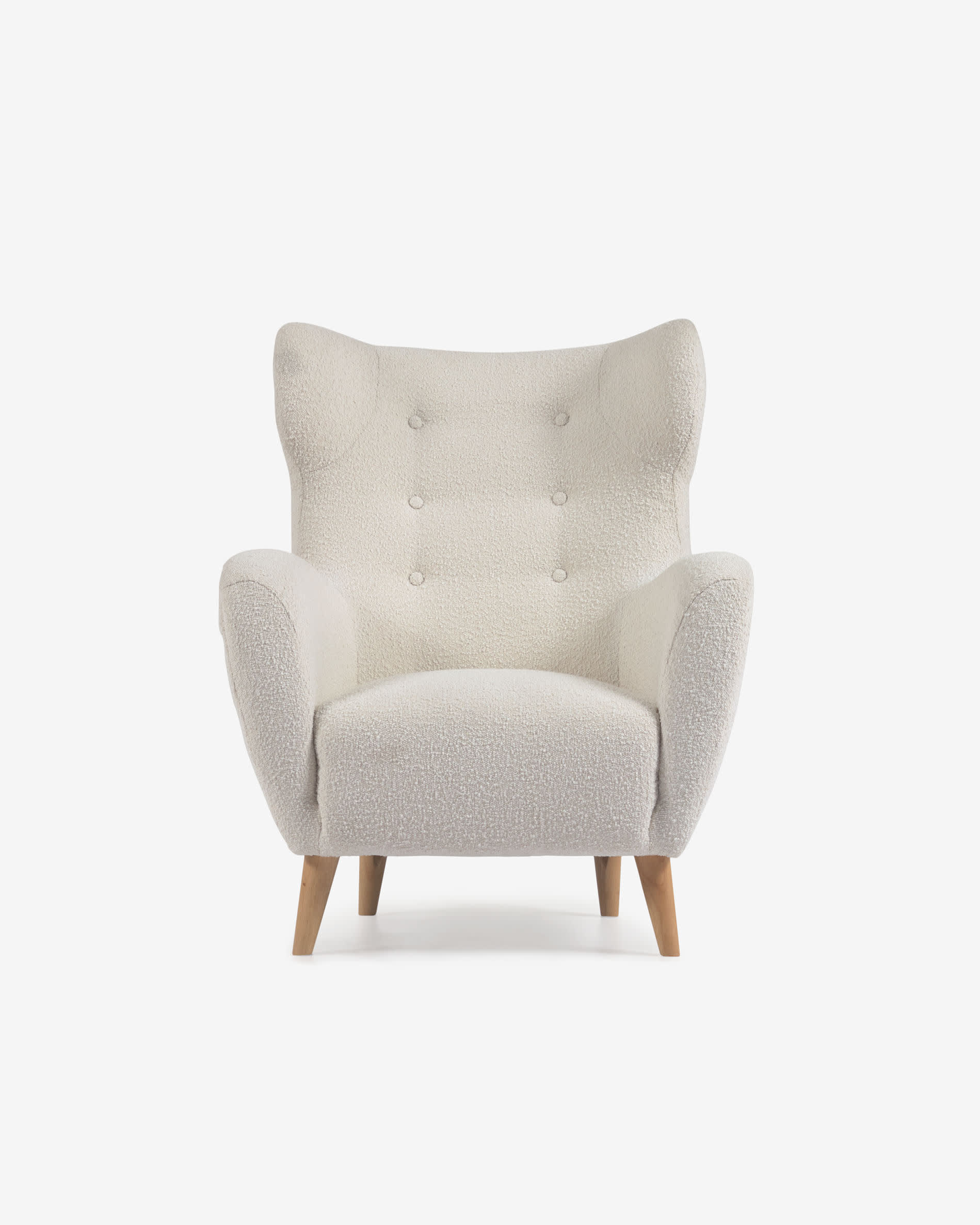 Patio fauteuil in wit fleece met massief rubberhouten poten 1 | Kave Home