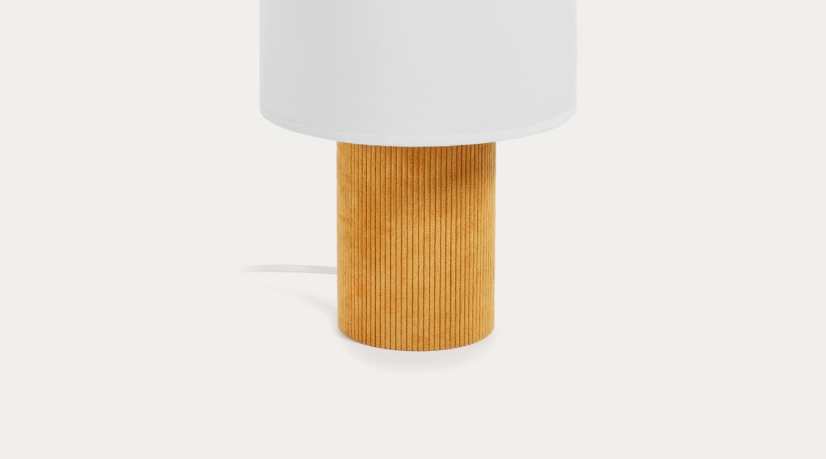 Lampe de table Bianella en velours côtelé moutarde | Kave Home®