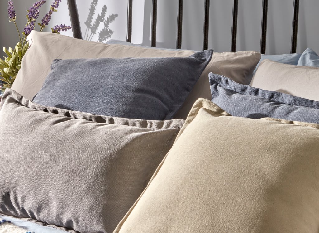 Cómo combinar cojines? ¡Ideas para tu cama! – sokios