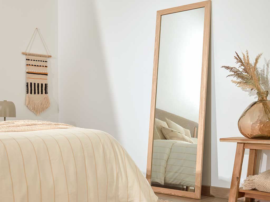 dormitorio-blanco-y-madera.jpg