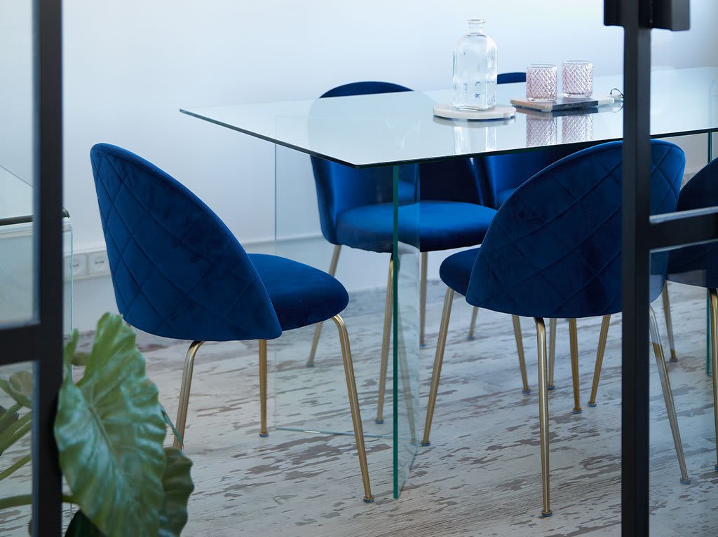 interiorismo-diseC3B1o-silla-terciopelo-comedor-salon-decoracion-office-estudio.jpg